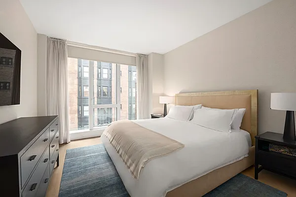 Sold by Douglas Elliman | media 19