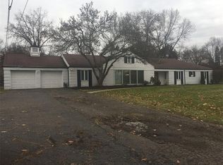 402 Fox Chapel Rd, Pittsburgh, PA 15238