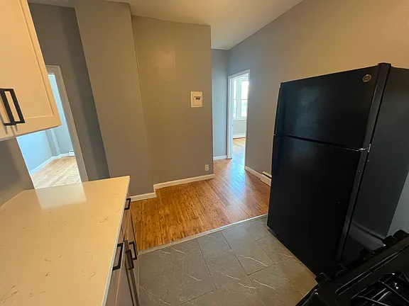 300 Watchung Ave #2 — photo 2 of 7