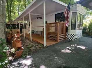 46 Terrace Cir, Cleveland, GA 30528