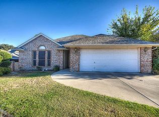 8414 Golf Club Cir, Fort Worth, TX 76179