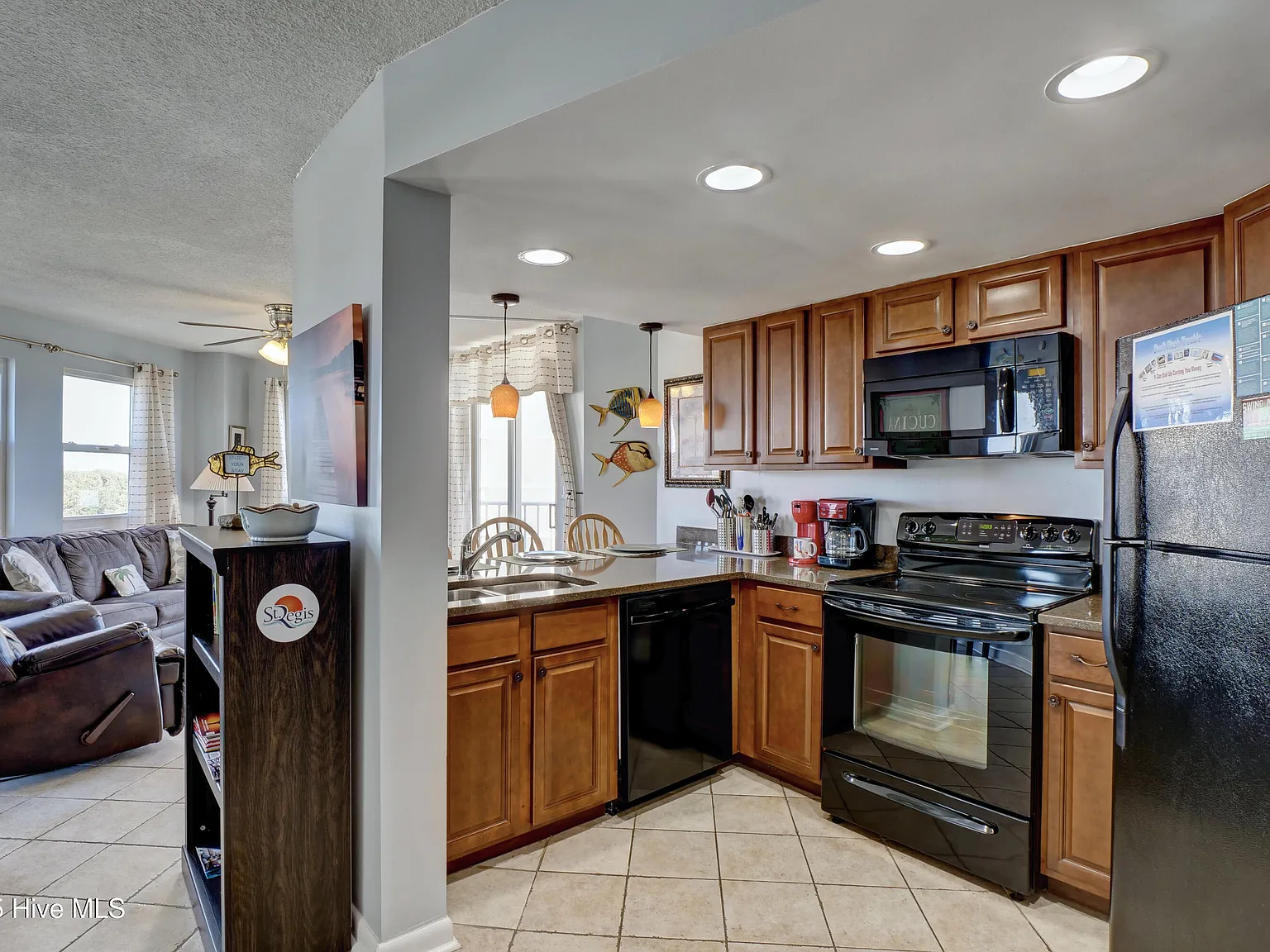 1 bed, 2.0 bath, 701 sqft, $1,500 — Photo 3