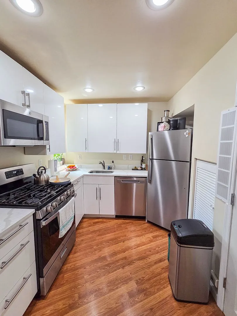 Cute sunlit 2br/2bth in Shaw, DC. Ready in early September! — Photo 4