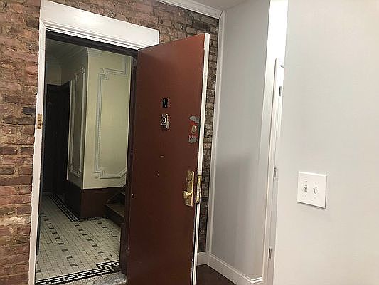 4th image of 121 Post Ave #1A
