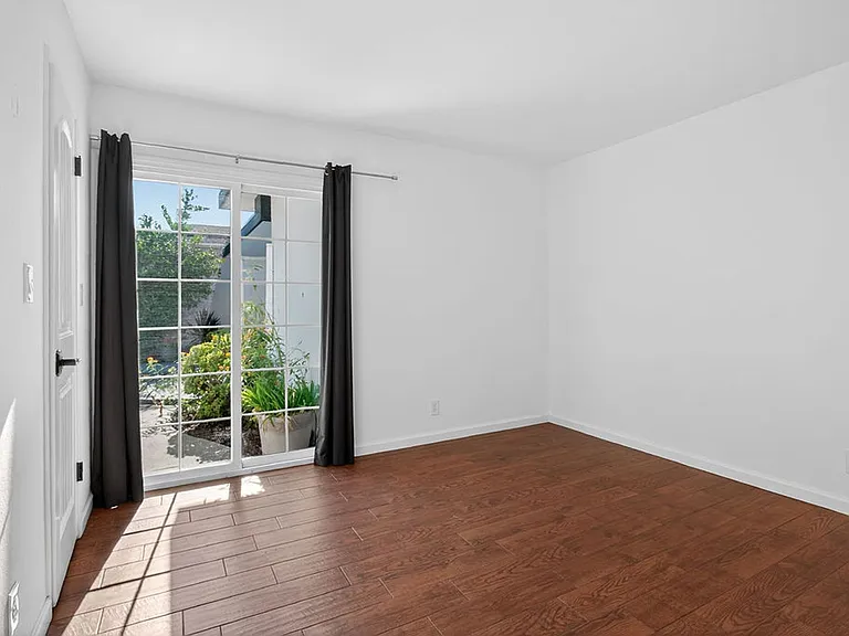1087 Salinas Ave — Photo 13