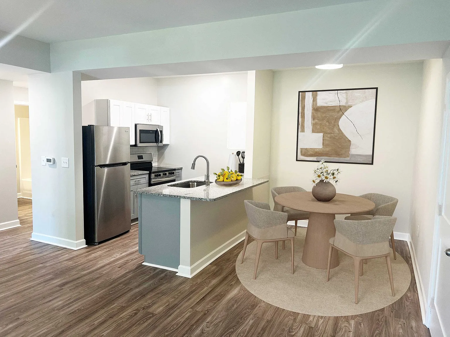 Wildwood Apartments — Photo 2