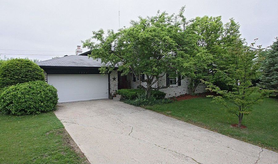 1st image of 1206 Selkirk Ln
