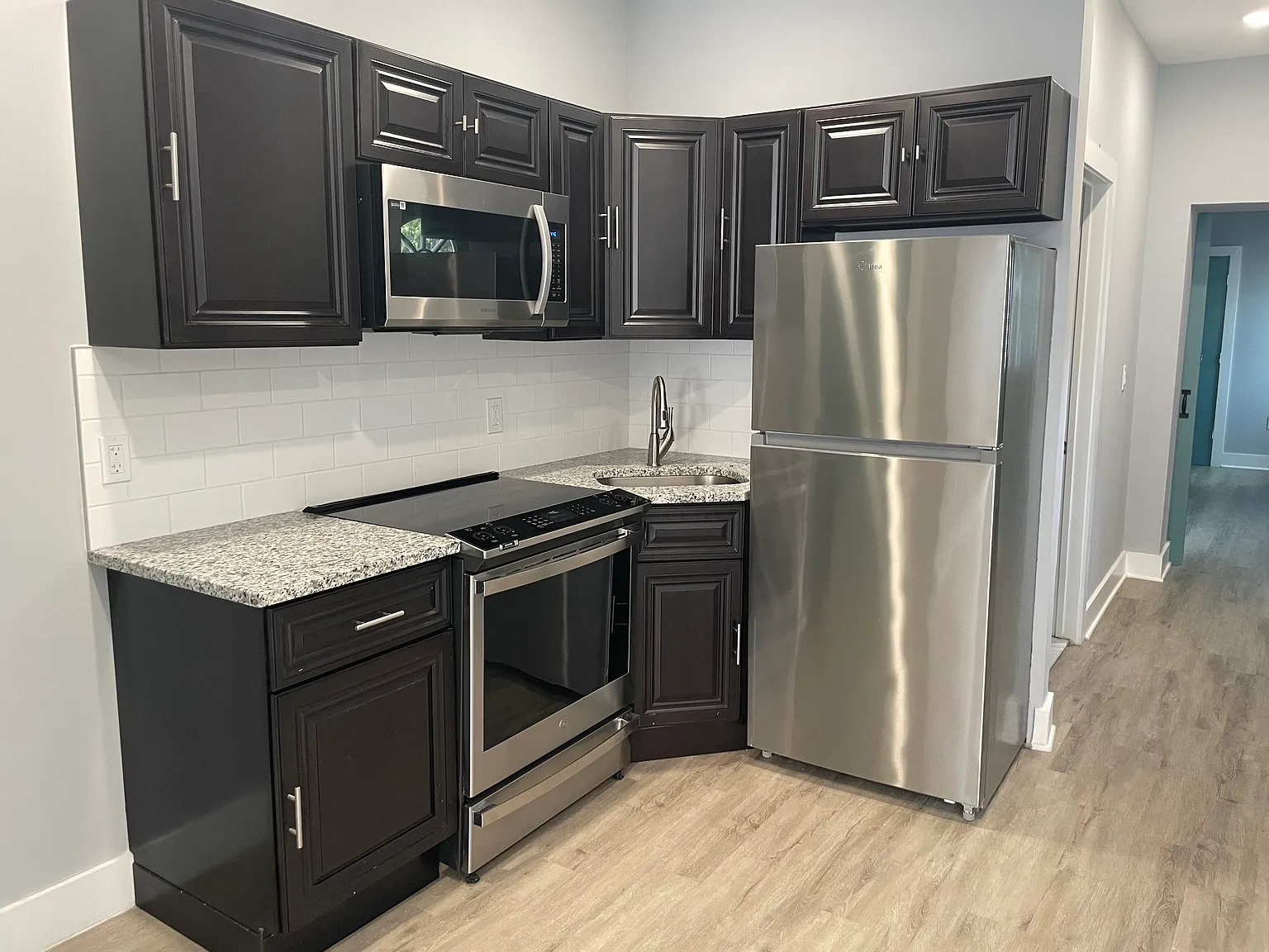 2 bed, $1,395 — Photo 4