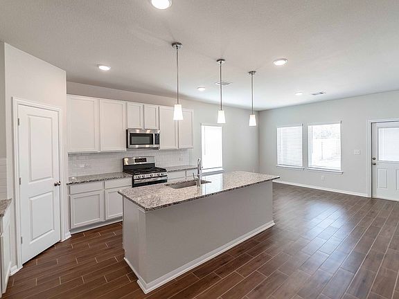 3rd image of 14418 High Hill Dr