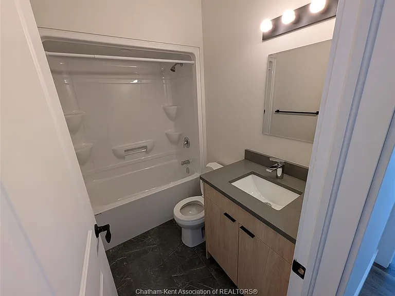 24254 Winter Line Rd #4A — Photo 8