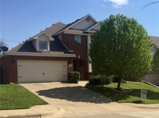 612 Celeste Ln, Burleson, TX 76028