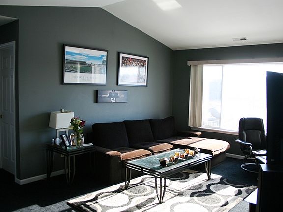 4th image of 280 Crestview Dr Unit D