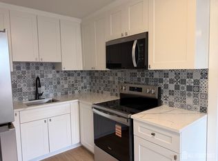 1020 Raritan Ave, Highland Park, NJ 08904