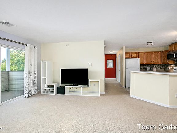 5th image of 8613 S Jasonville Ct SE
