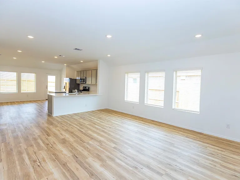 5330 Sleepy Fox Ln — Photo 7