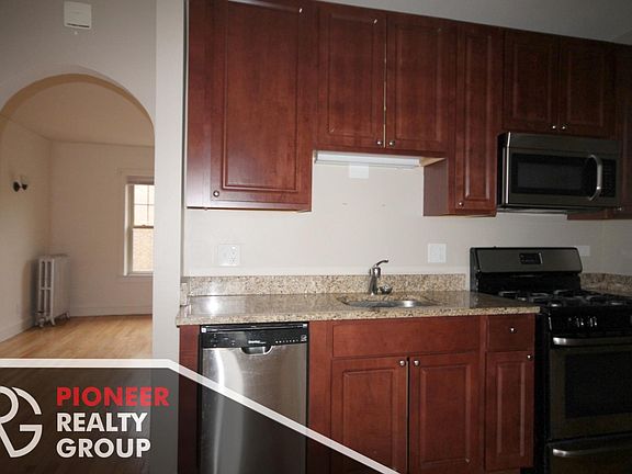 3rd image of 2122 W Ainslie St #2112-3N