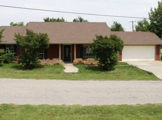 402 Central St, Fletcher, OK 73541