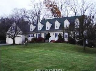 1736 Peppermint Ln, Westminster, MD 21157
