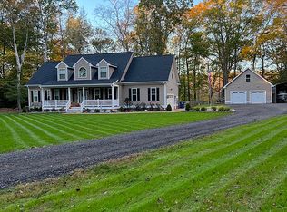 8333 Mill Pond Dr, North, VA 23128
