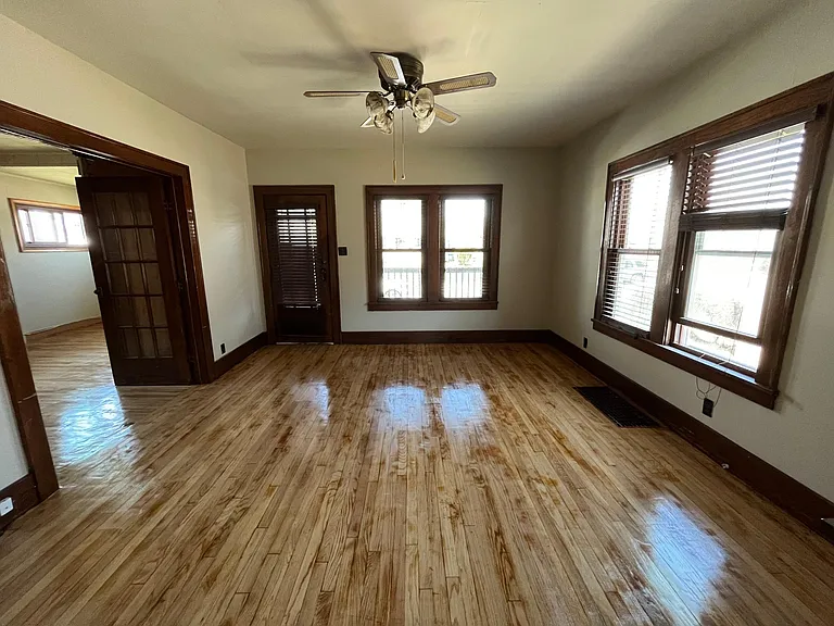 405 Pearl St #1 — Photo 1