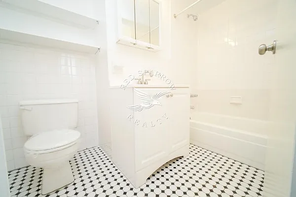 Rented by Red Sparrow Realty Group | media 40