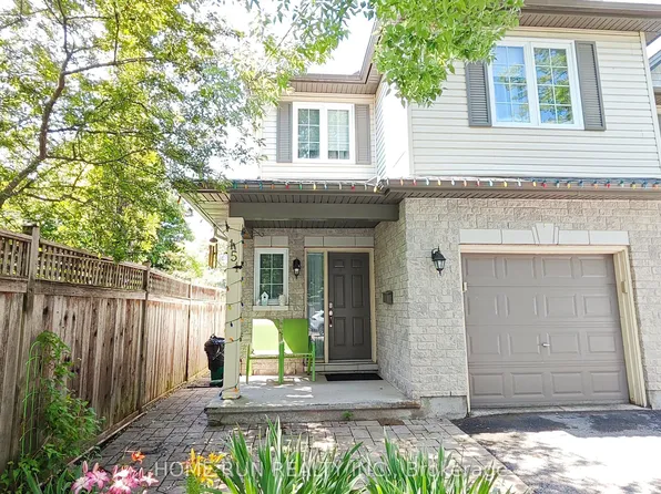 151 Whetstone Cres, Ottawa, ON K2G 7C3
