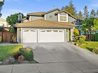 3221 Edinburgh Dr, Livermore, CA 94551