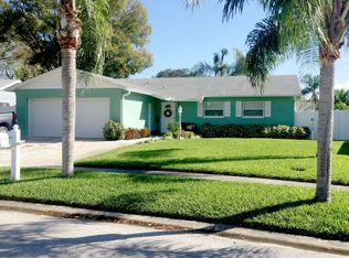 6053 Dunfries St N, Saint Petersburg, FL 33709