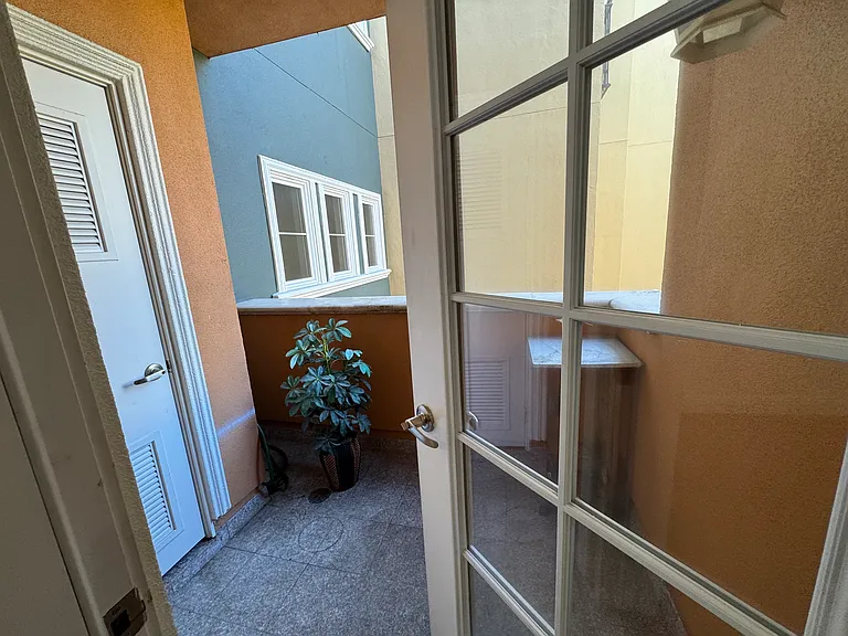 151 El Camino Real — Photo 10