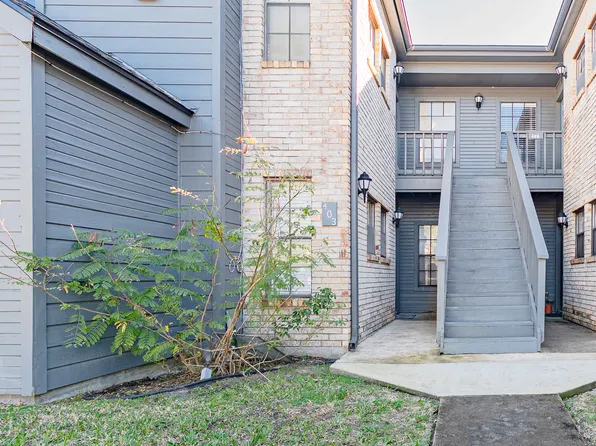 210 Oak Bay St APT 403, Rockport, TX 78382