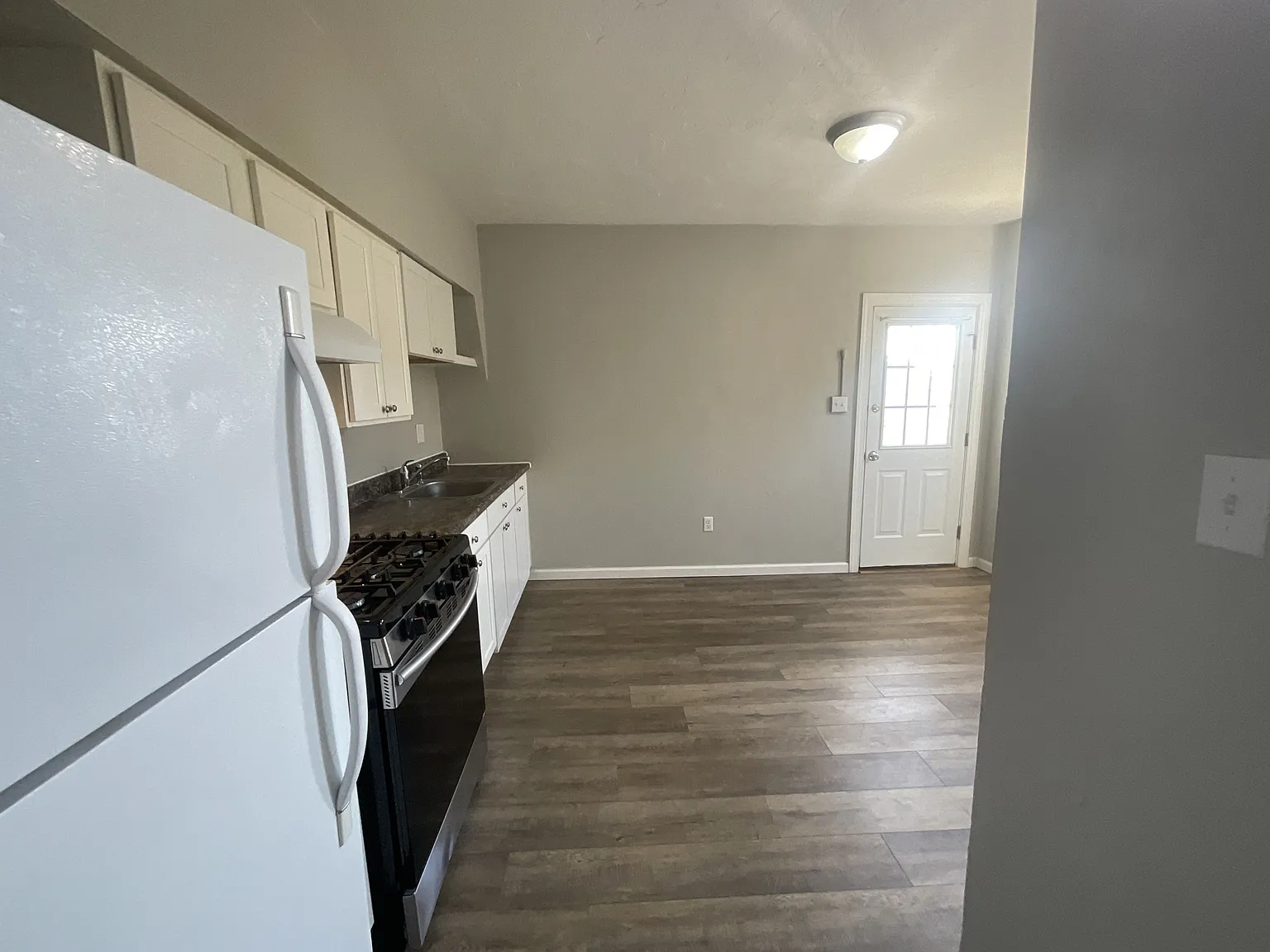 840 W College Ave, York - 1 — Photo 4