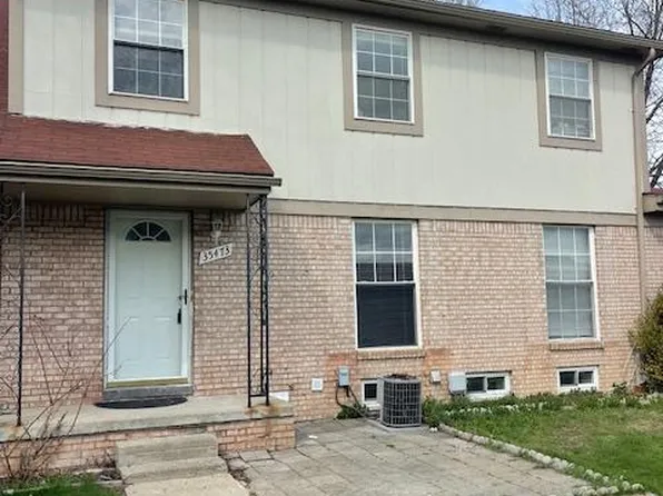 35473 Turner Dr, Sterling Heights, MI 48312