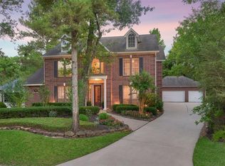 10 E Shadowpoint Cir, The Woodlands, TX 77381