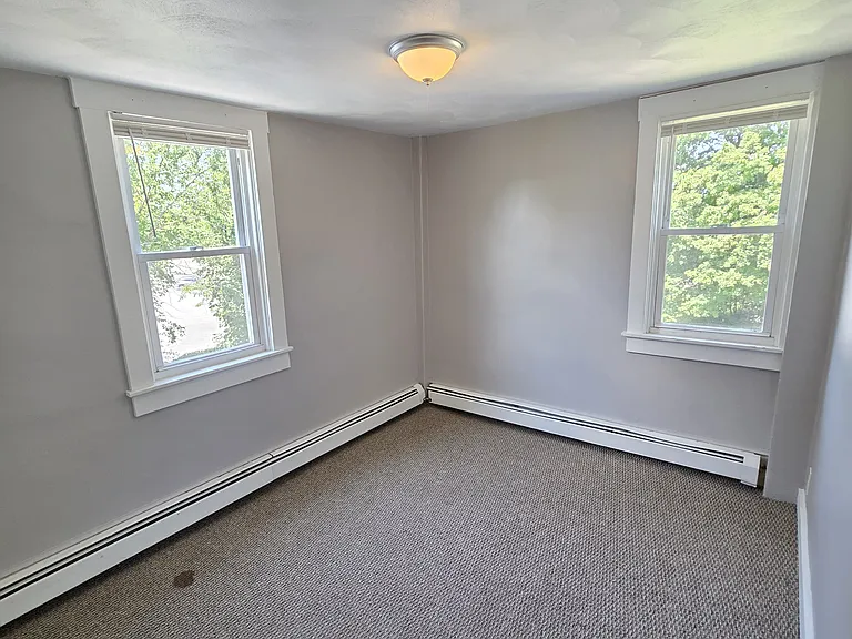  1573 Centerville Rd 2ndflr 3b/1b Heatincluded Balcony! Freshpaint — Photo 8
