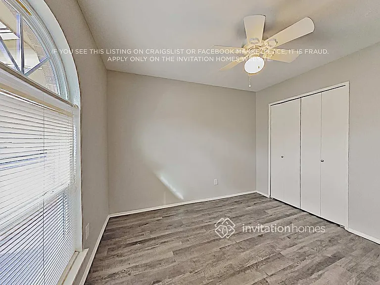 10214 Deer Hollow Dr — Photo 10