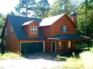 1060 N Falling Waters Dr, Demorest, GA 30535