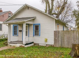 2055 Maple St, Des Moines, IA 50317