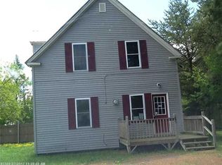 10 Lander Ave, Bingham, ME 04920