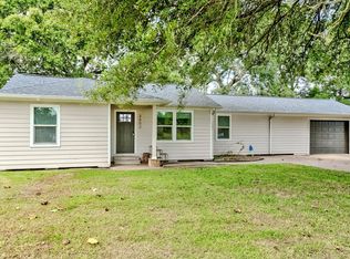 3002 Tyler Ave, Nederland, TX 77627