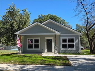 733 N Oak St, Ottawa, KS, 66067