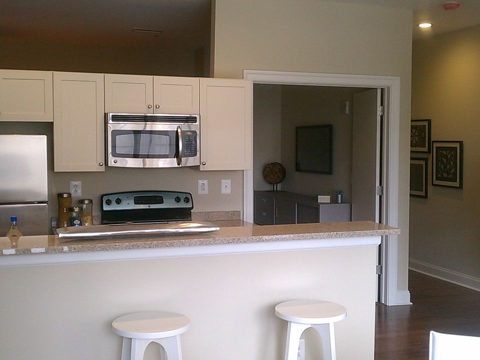 1st image of 2026 Market St #220