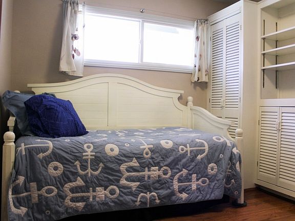3rd image of 6958 San Bruno Dr