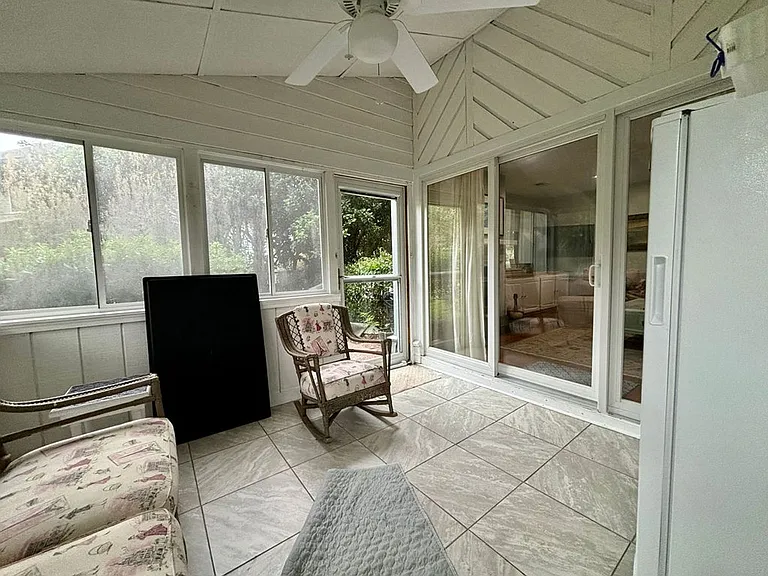 1119 Hidden Cove Dr — Photo 17