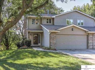 1737 N 123rd St, Omaha, NE 68154