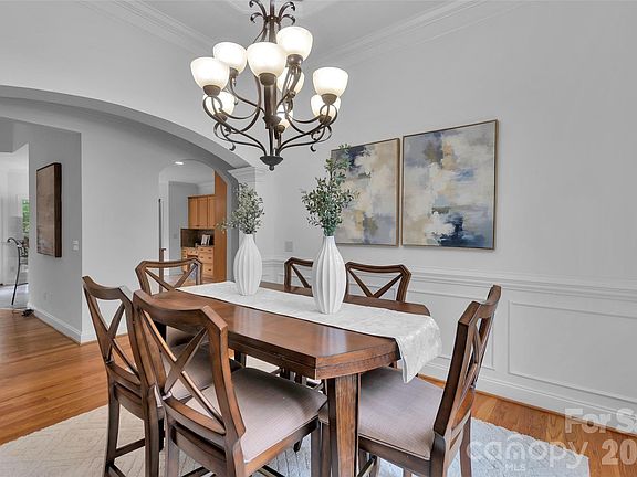 4th image of 3385 Millstone Creek Rd