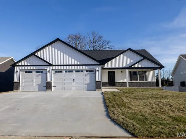 530 Hickory Knoll Dr, Troy, MO 63379