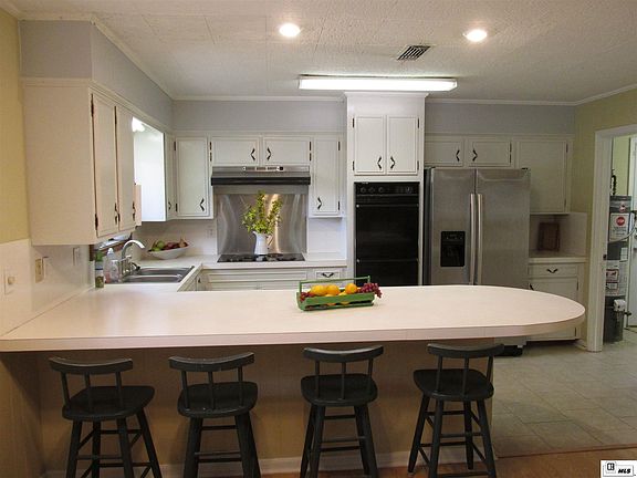 2nd image of 209 White Columns Dr