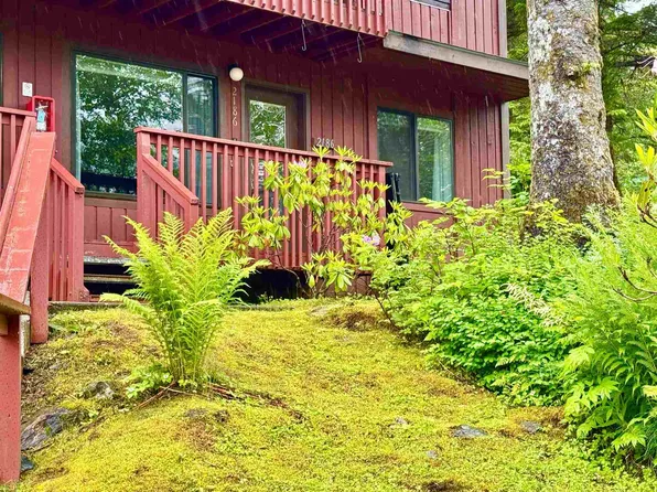 2186 Lawson Creek Rd, Douglas, AK 99824