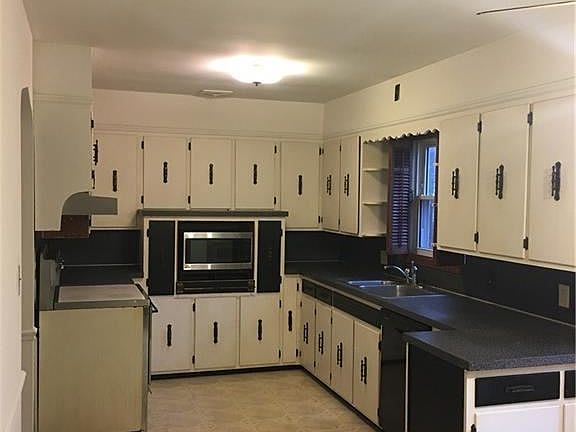 4th image of 530 Fairhill Dr