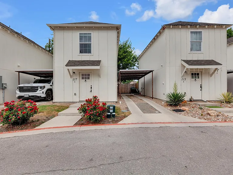 350 Debus Dr #117A — Photo 1